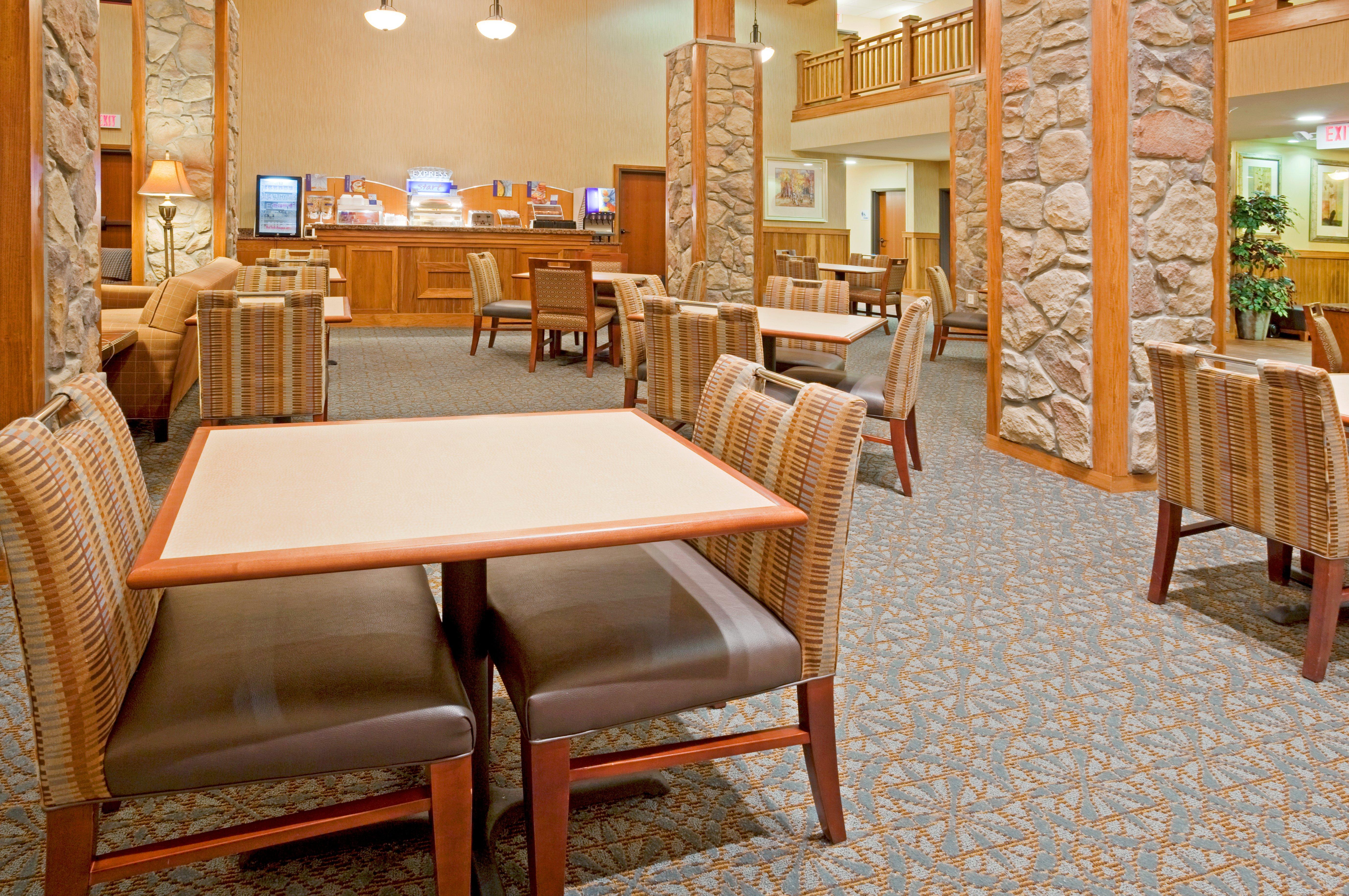 Comfort Inn & Suites Mountain Iron And Virginia Ngoại thất bức ảnh