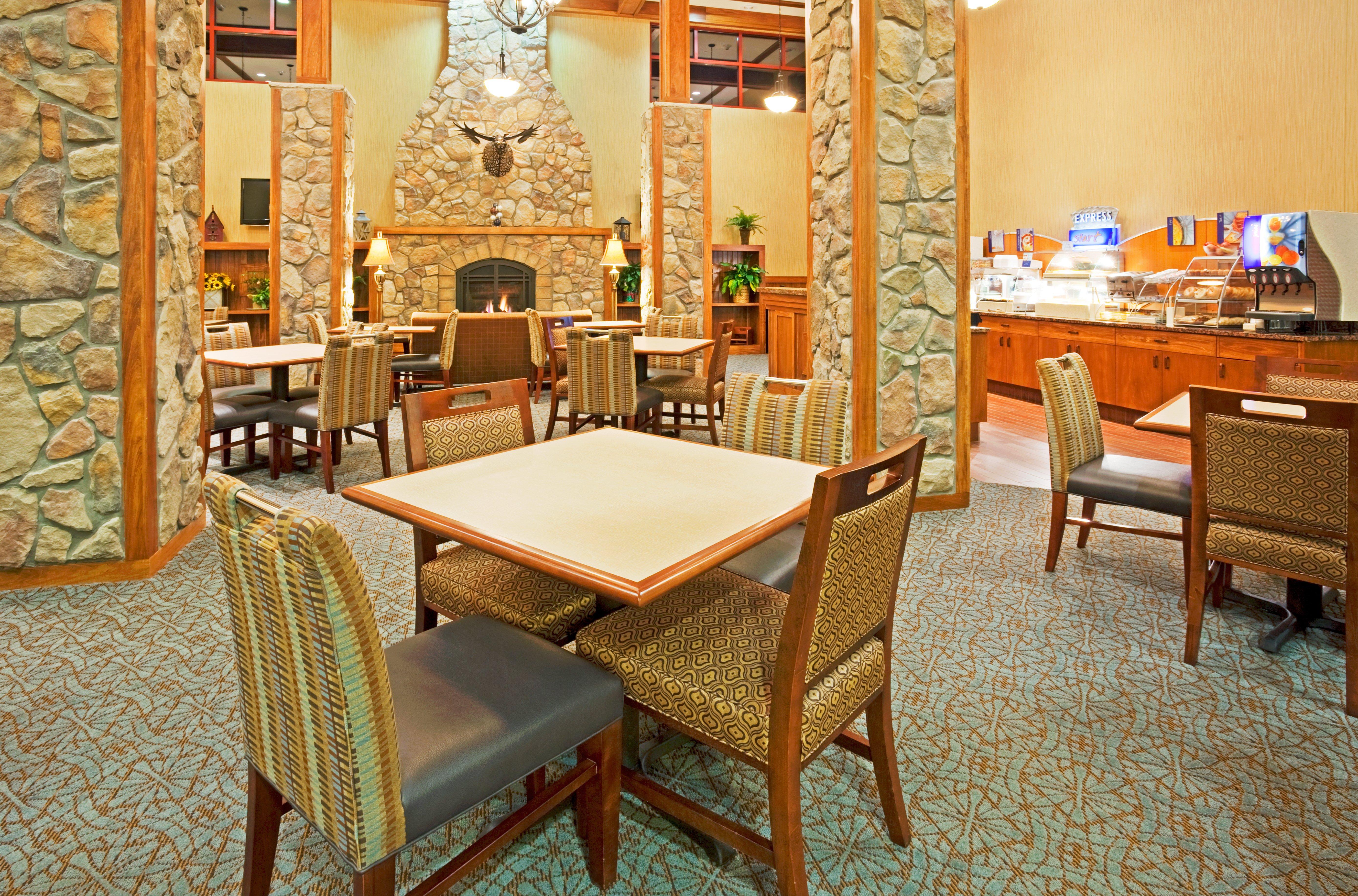 Comfort Inn & Suites Mountain Iron And Virginia Ngoại thất bức ảnh