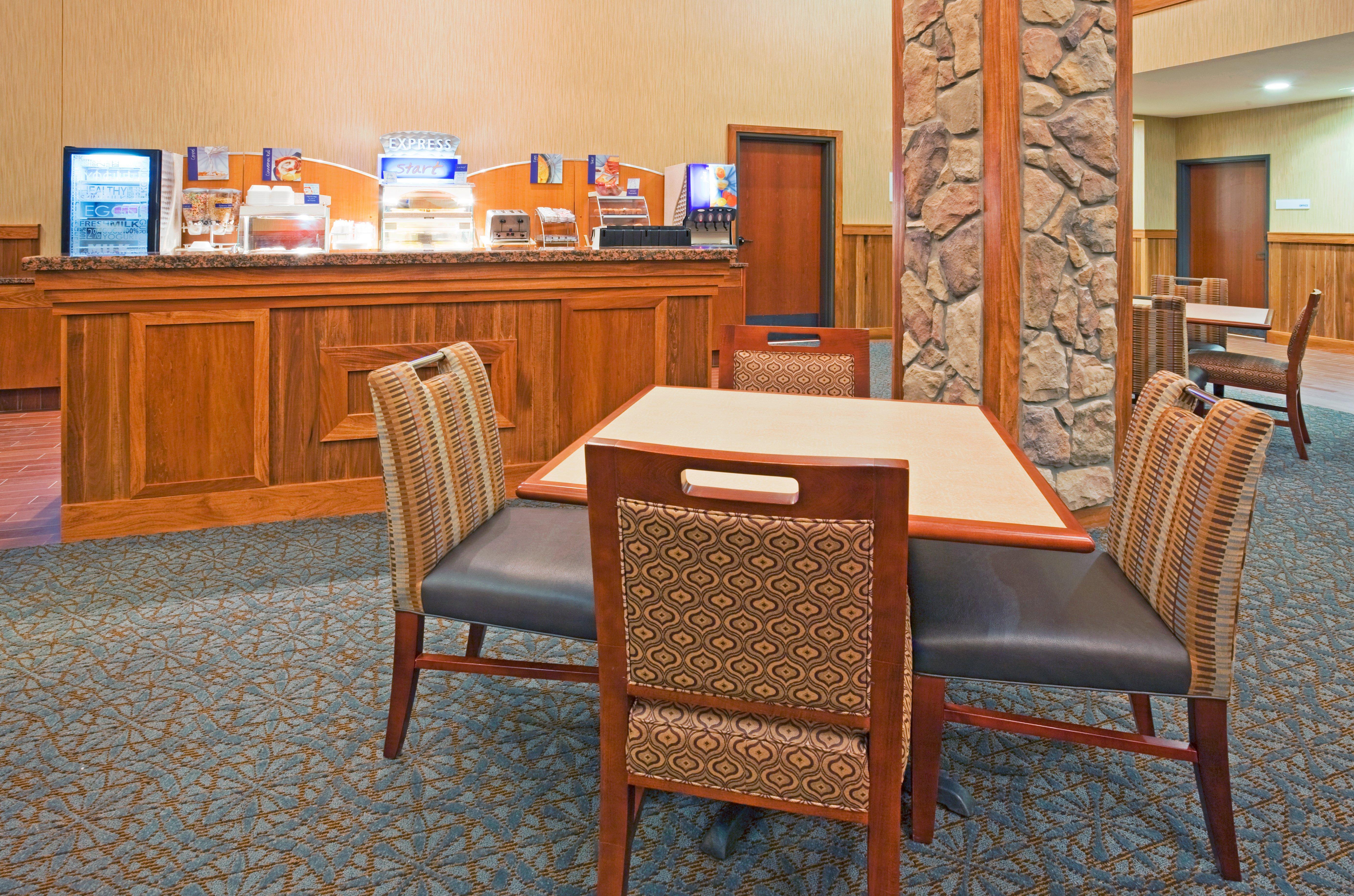 Comfort Inn & Suites Mountain Iron And Virginia Ngoại thất bức ảnh