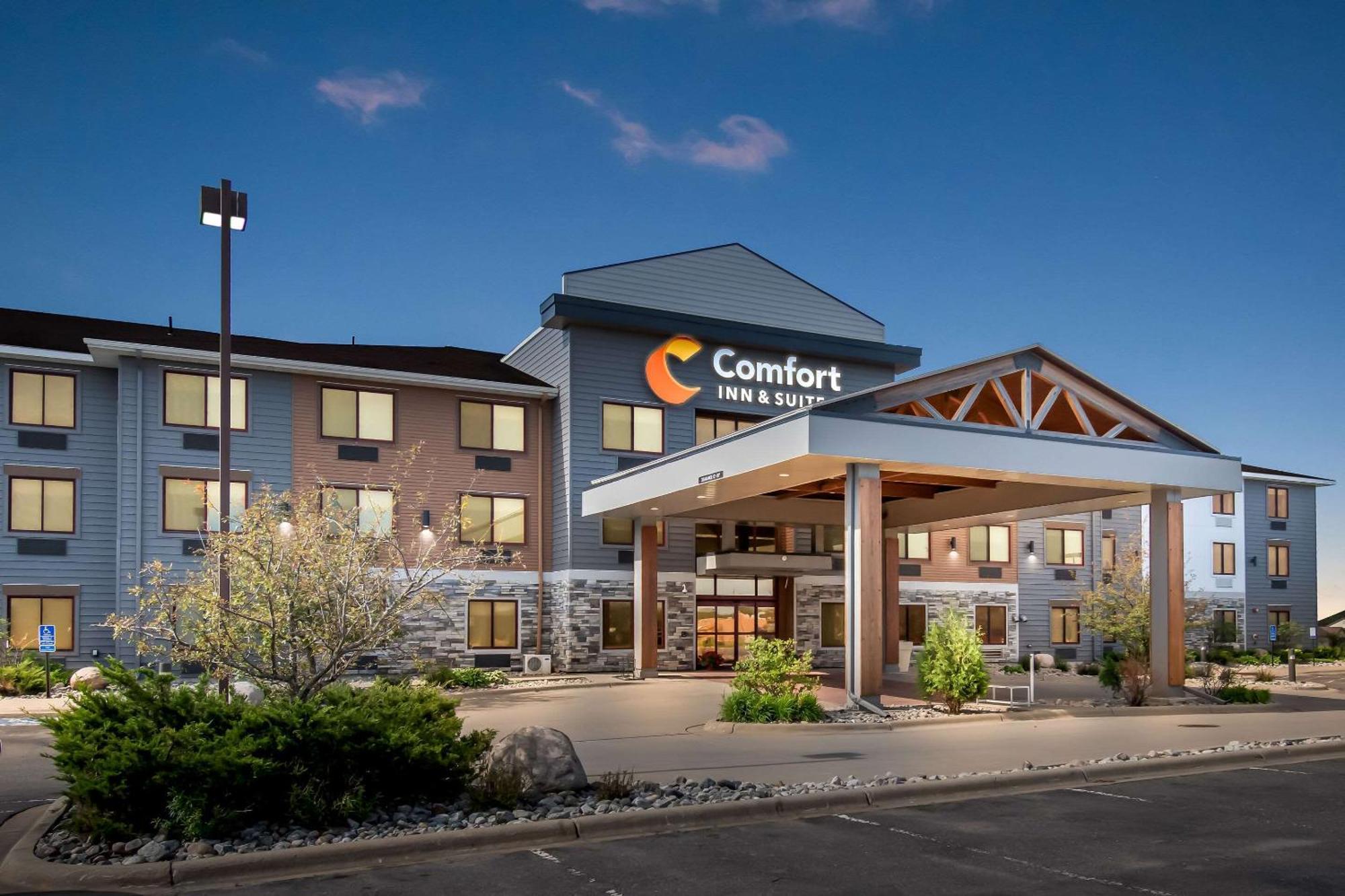 Comfort Inn & Suites Mountain Iron And Virginia Ngoại thất bức ảnh