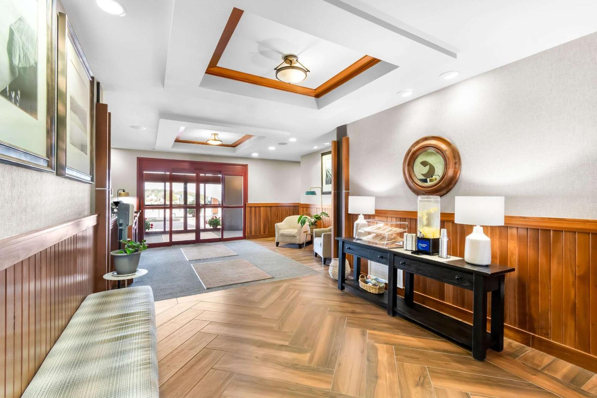 Comfort Inn & Suites Mountain Iron And Virginia Ngoại thất bức ảnh