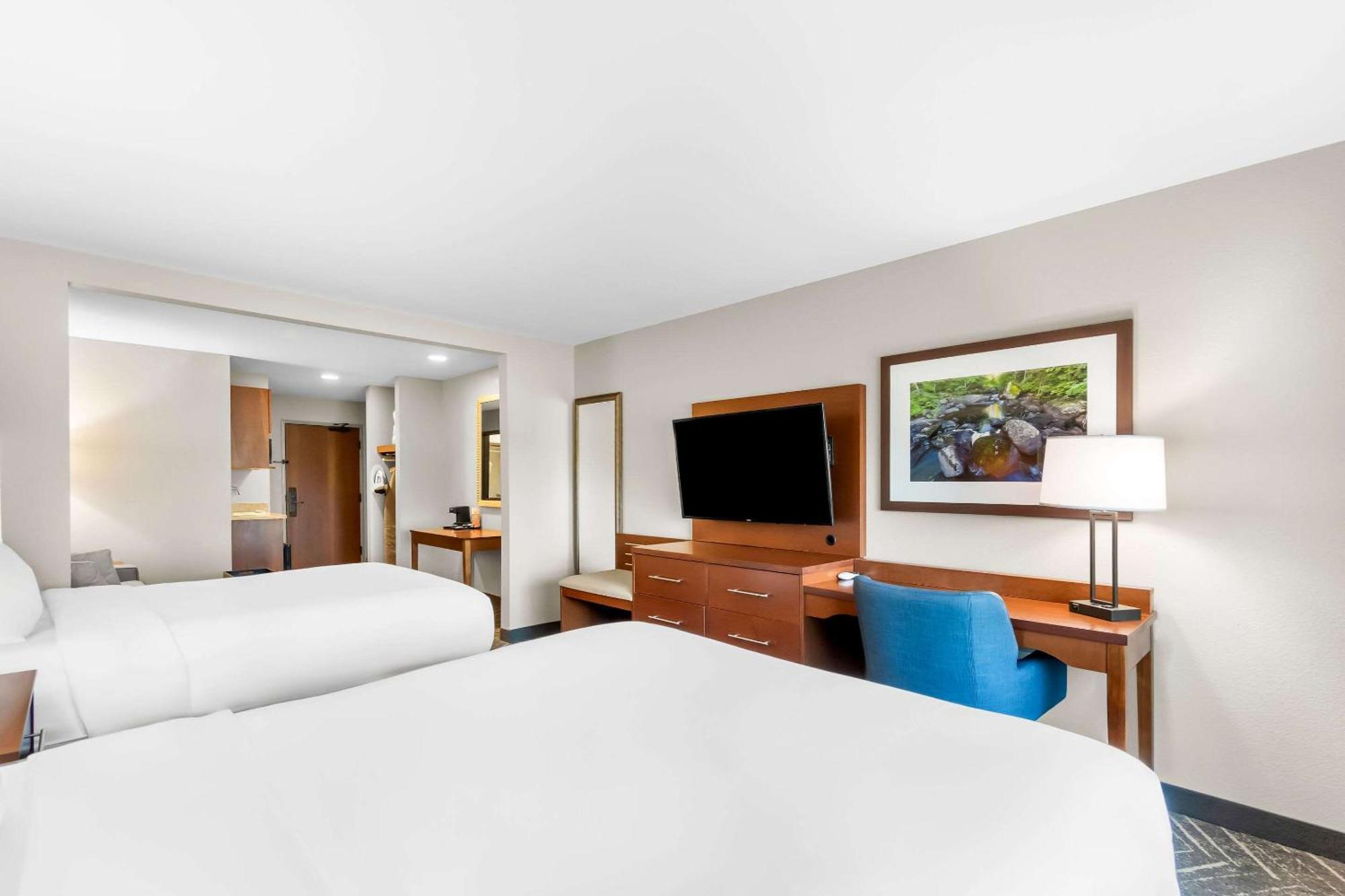 Comfort Inn & Suites Mountain Iron And Virginia Ngoại thất bức ảnh